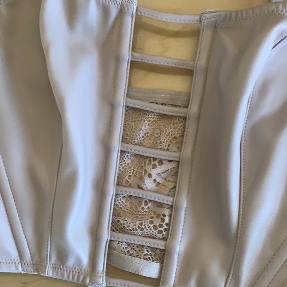 Victoria’s Secret Malibu Bustier - Picture 3 of 6